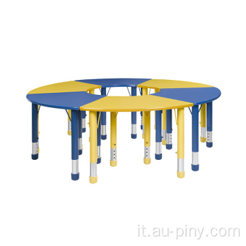 Tavolo da asilo di plastica colorato